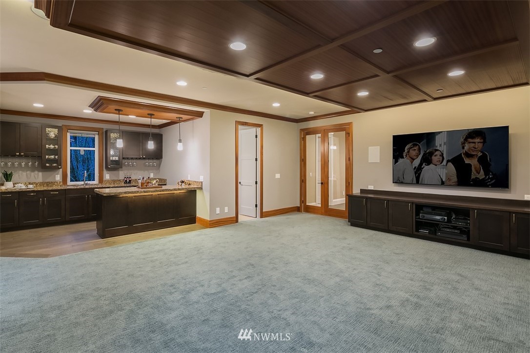 3239 Evergreen Point Road Medina, WA 98039 - Photo 32 of 37