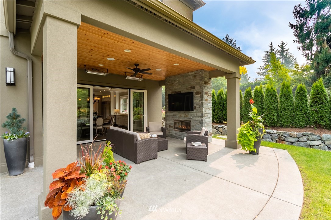 3239 Evergreen Point Road Medina, WA 98039 - Photo 35 of 37