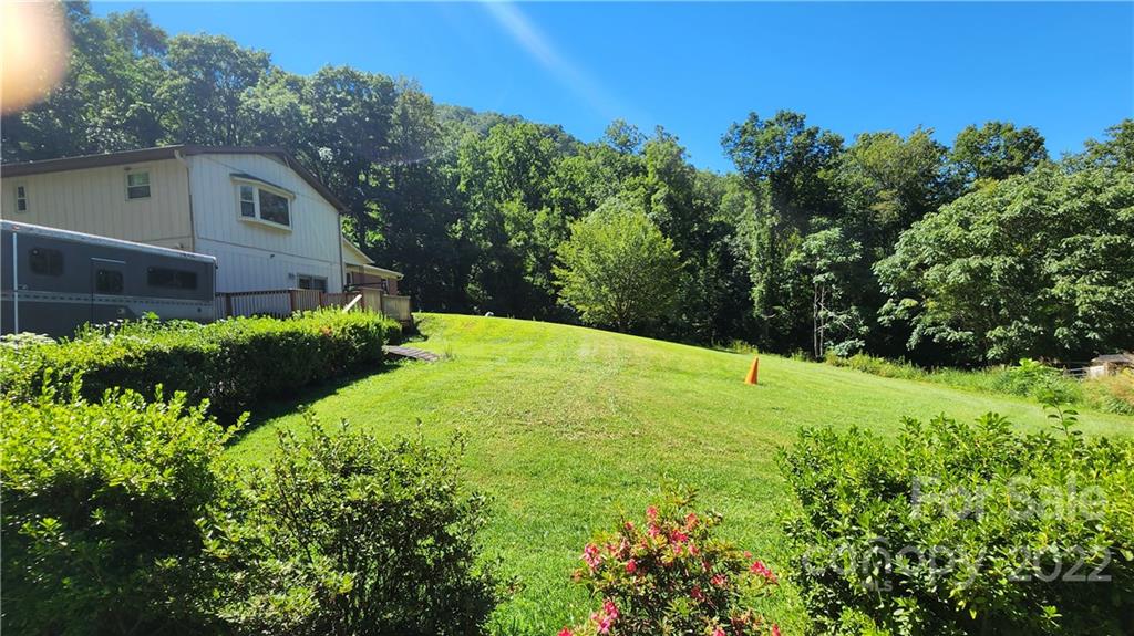 384 Jims Branch Road Swannanoa, NC 28778 - Photo 8 of 36 Gallery Image 8