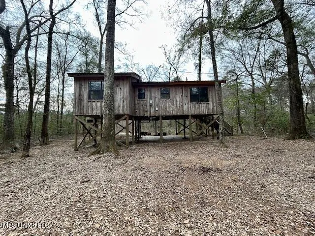 $109,500 | 3197 Leatherwood Road, Unit D, Tylertown, MS 39667
