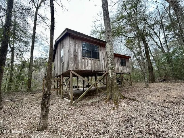 $109,500 | 3197 Leatherwood Road, Unit D, Tylertown, MS 39667