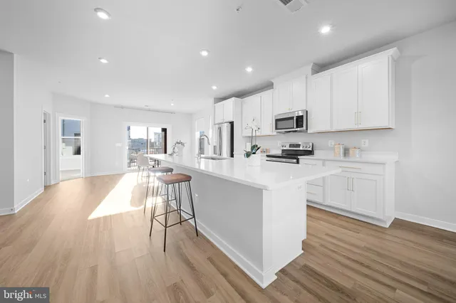 $674,900 | 43730 Transit Square, Ashburn, VA 20147