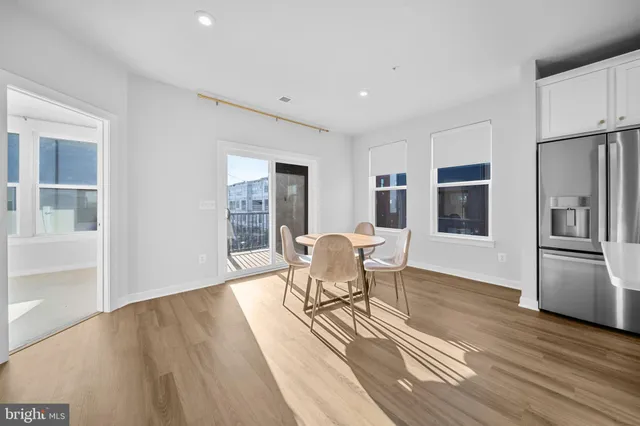 $674,900 | 43730 Transit Square, Ashburn, VA 20147