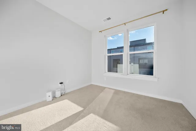 $674,900 | 43730 Transit Square, Ashburn, VA 20147