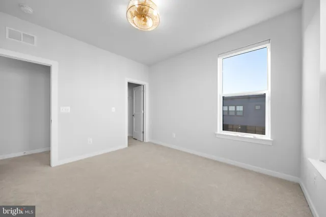 $674,900 | 43730 Transit Square, Ashburn, VA 20147