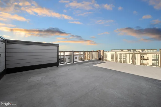 $674,900 | 43730 Transit Square, Ashburn, VA 20147