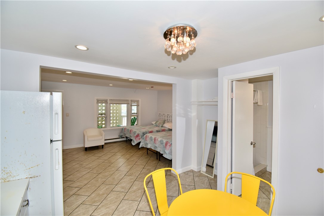 20 Winnapaug Road, Unit B3 Westerly, RI 02891 - Photo 10 of 14 Gallery Image 10