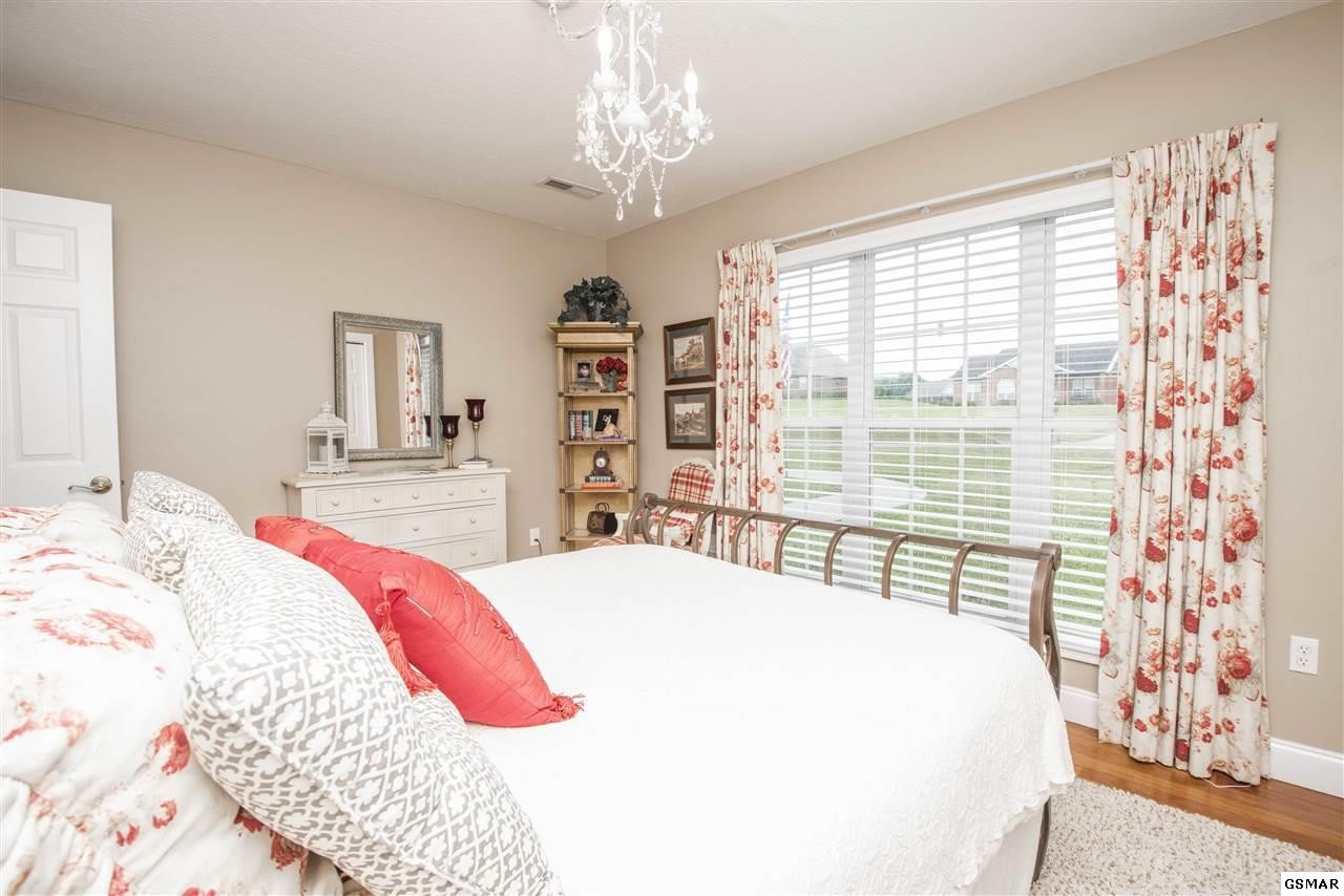 1315 Robert Ridge Road Sevierville, TN 37862 - Photo 27 of 36