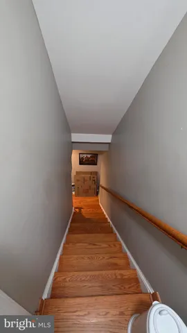 $3,000 | 4868 Carriagepark Road, Fairfax, VA 22032