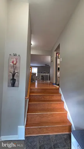 $3,000 | 4868 Carriagepark Road, Fairfax, VA 22032