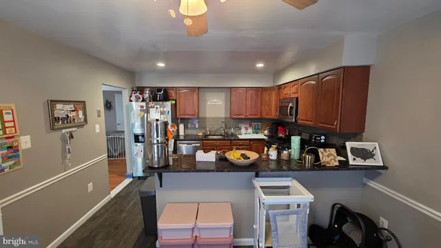 $3,000 | 4868 Carriagepark Road, Fairfax, VA 22032