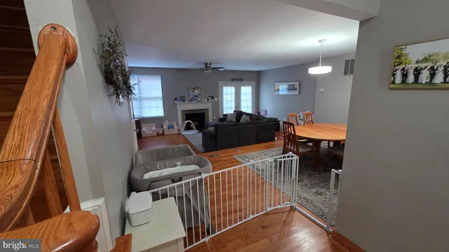 $3,000 | 4868 Carriagepark Road, Fairfax, VA 22032