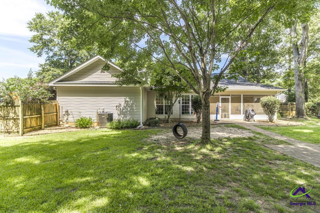 165 Crystal Ridge Circle Byron, GA 31008 - Photo 33 of 38