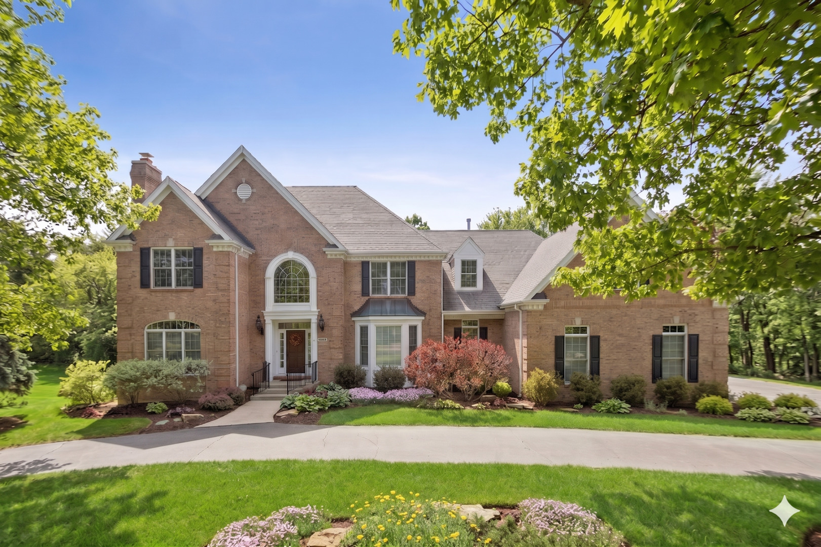 5606 Winding Road Crystal Lake, IL 60014 - Photo 3 of 38