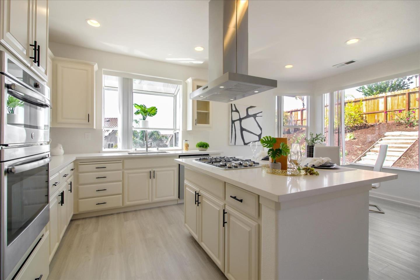 6562 Alyssa Drive San Jose, CA 95138 - Photo 10 of 55