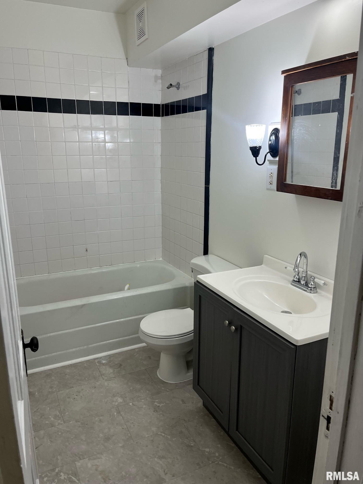 413 West Reynolds Street Springfield, IL 62702 - Photo 5 of 7