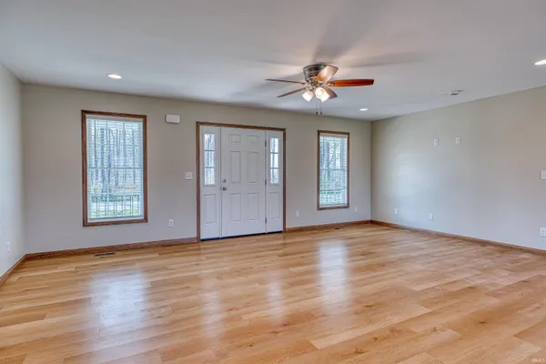 $483,405 | 5083 Springfield Road, Wadesville, IN 47638
