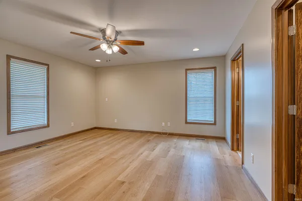 $483,405 | 5083 Springfield Road, Wadesville, IN 47638
