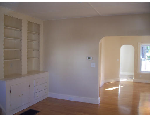 22 Braman Street Danvers, MA 01923 - Photo 2 of 7