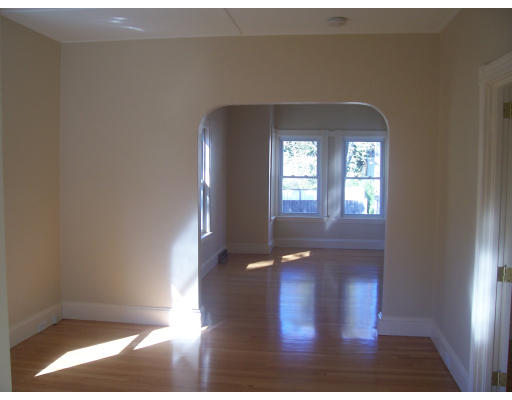22 Braman Street Danvers, MA 01923 - Photo 4 of 7