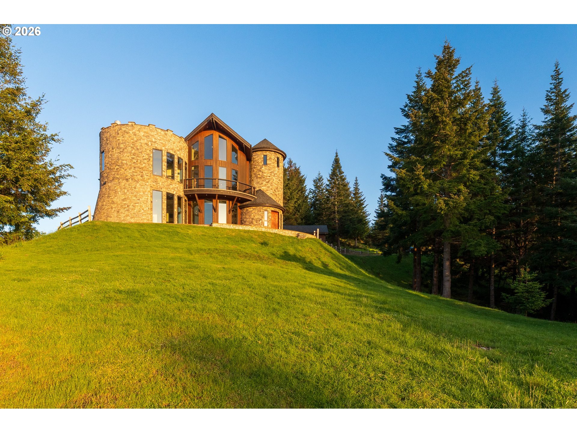 94880 Grizzly Mountain Road Gold Beach, OR 97444 - Photo 47 of 48