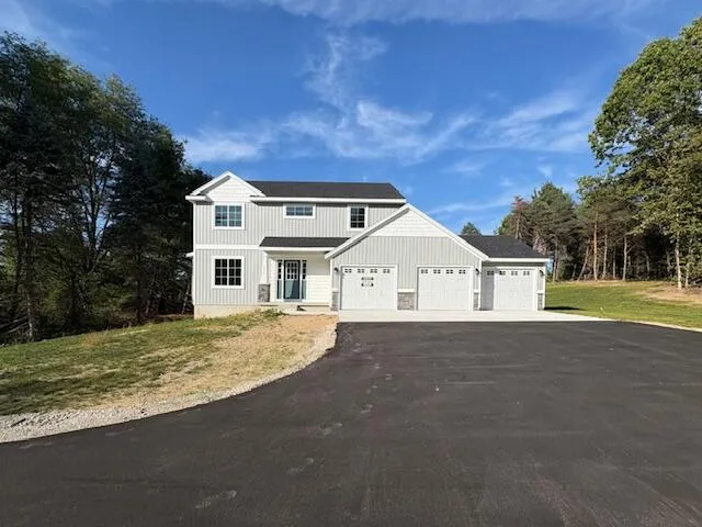 $475,000 | 2833 14 Mile Road Northeast, Sparta, MI 49345
