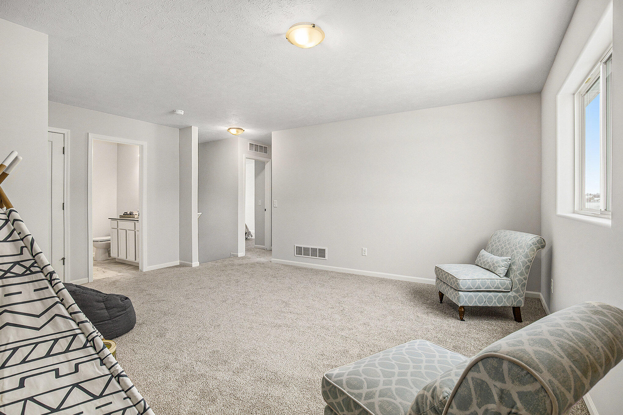 2833 14 Mile Road Northeast Sparta, MI 49345 - Photo 18 of 27 warbler_25_401