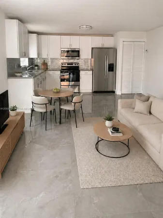 $2,100 | 4281 Riverside Drive, Unit 4, Coral Springs, FL 33065