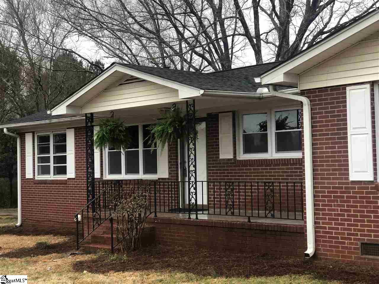 239 Eastview Road Pelzer, SC 29669 - Photo 3 of 25