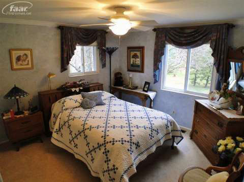 11441 Foley Road Fenton, MI 48430 - Photo 18 of 32 20352891-17.JPG