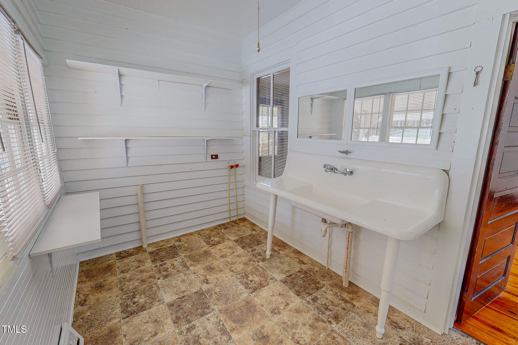 176 Whitt Town Road Roxboro, NC 27574 - Photo 7 of 36 176-Whitt-Town-Rd-12222024_222110