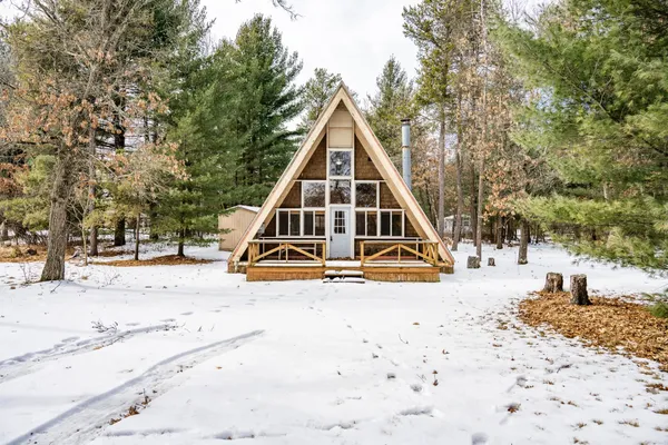 $140,000 | N8935 Deer Path, New Lisbon, WI 53950