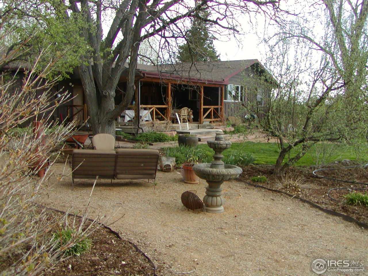 3262 Nebo Road Boulder, CO 80302 - Photo 17 of 24 a view of a patio with couches and a fire pit