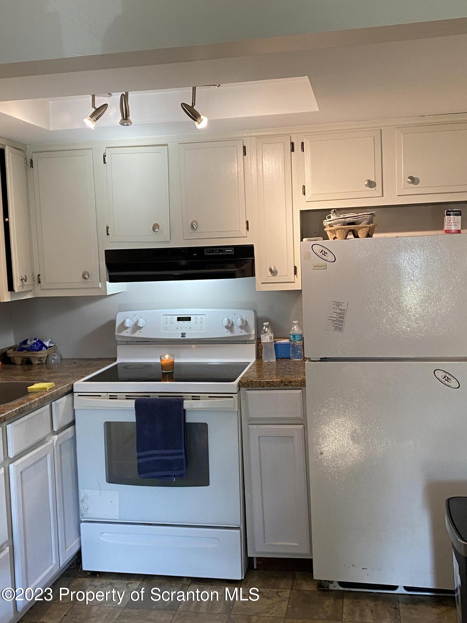 1058 Interchange Road Gilbert, PA 18331 - Photo 14 of 17