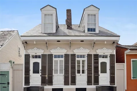 $1,895,000 | 520 Burgundy Street, New Orleans, LA 70112
