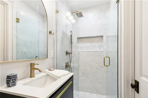 $1,795,000 | 520 Burgundy Street, New Orleans, LA 70112