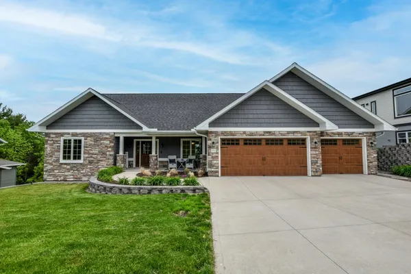 $859,000 | 392 Campbell Hill Court, DeForest, WI 53532