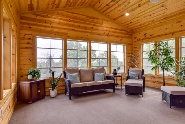 $859,000 | 392 Campbell Hill Court, DeForest, WI 53532