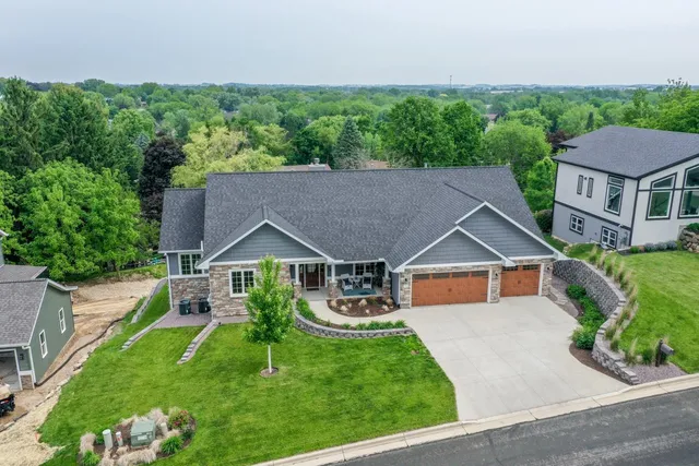 $859,000 | 392 Campbell Hill Court, DeForest, WI 53532