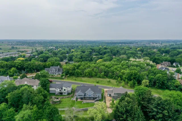 $859,000 | 392 Campbell Hill Court, DeForest, WI 53532