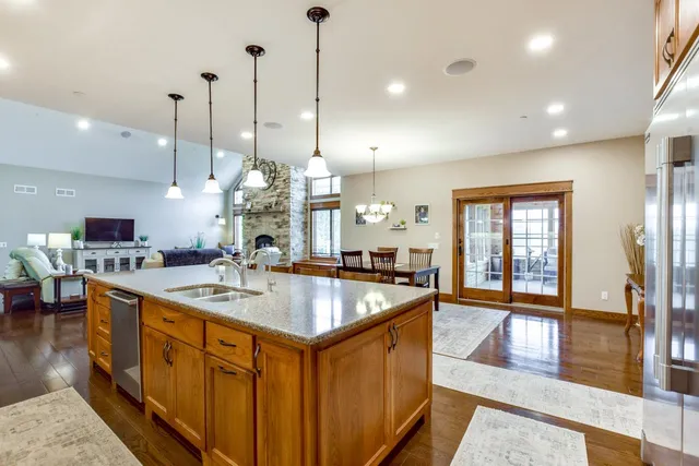 $859,000 | 392 Campbell Hill Court, DeForest, WI 53532