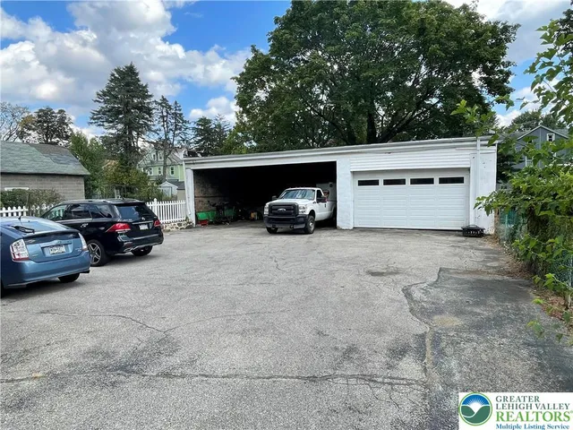 $550,000 | 815 Penn Street, Bryn Mawr, PA 19010