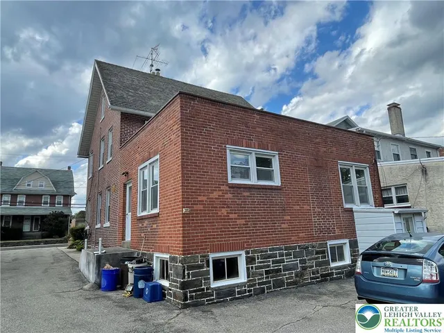 $550,000 | 815 Penn Street, Bryn Mawr, PA 19010