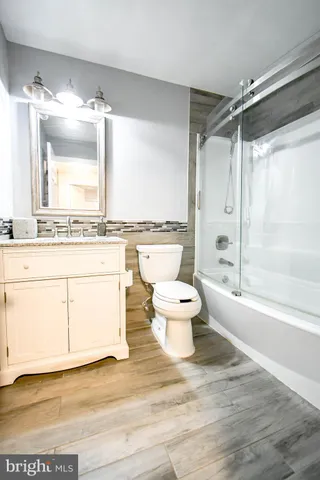 $467,500 | 12901 Fair Briar Lane, Fairfax, VA 22033