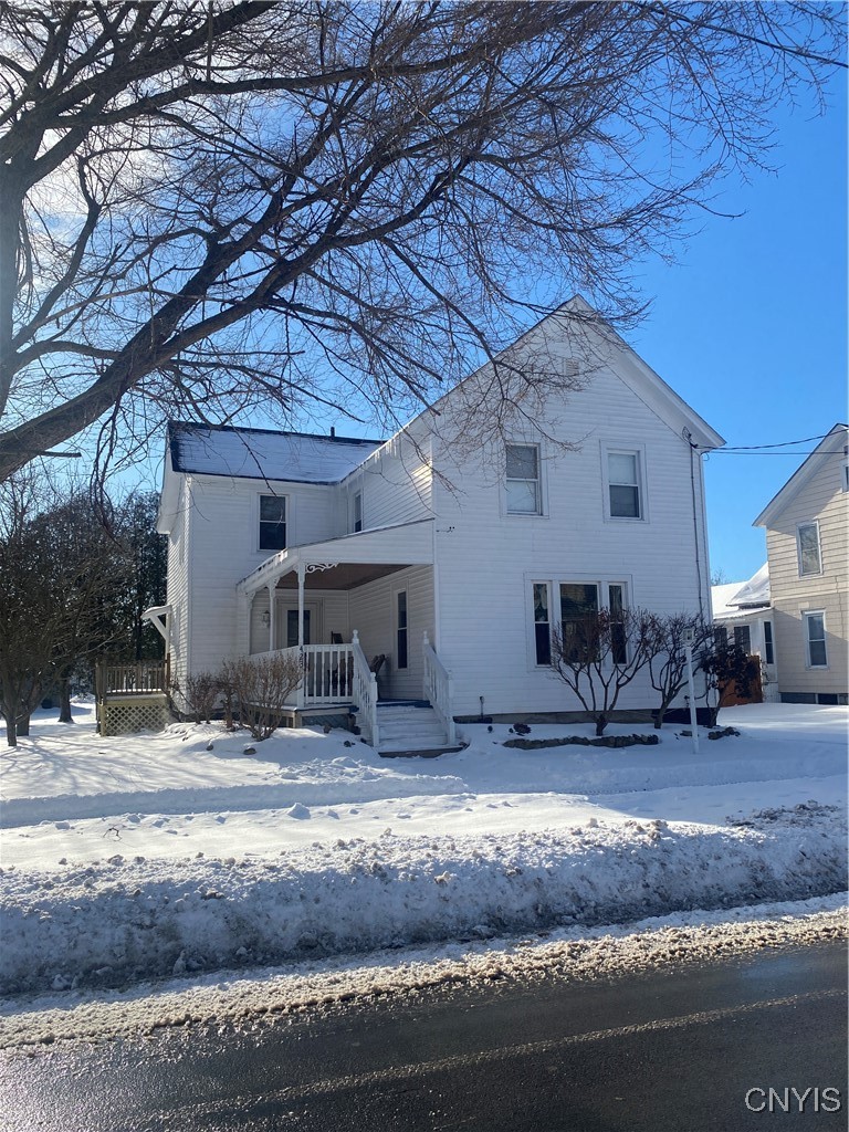 423 Stone Street Oneida, NY 13421 - Photo 1 of 1