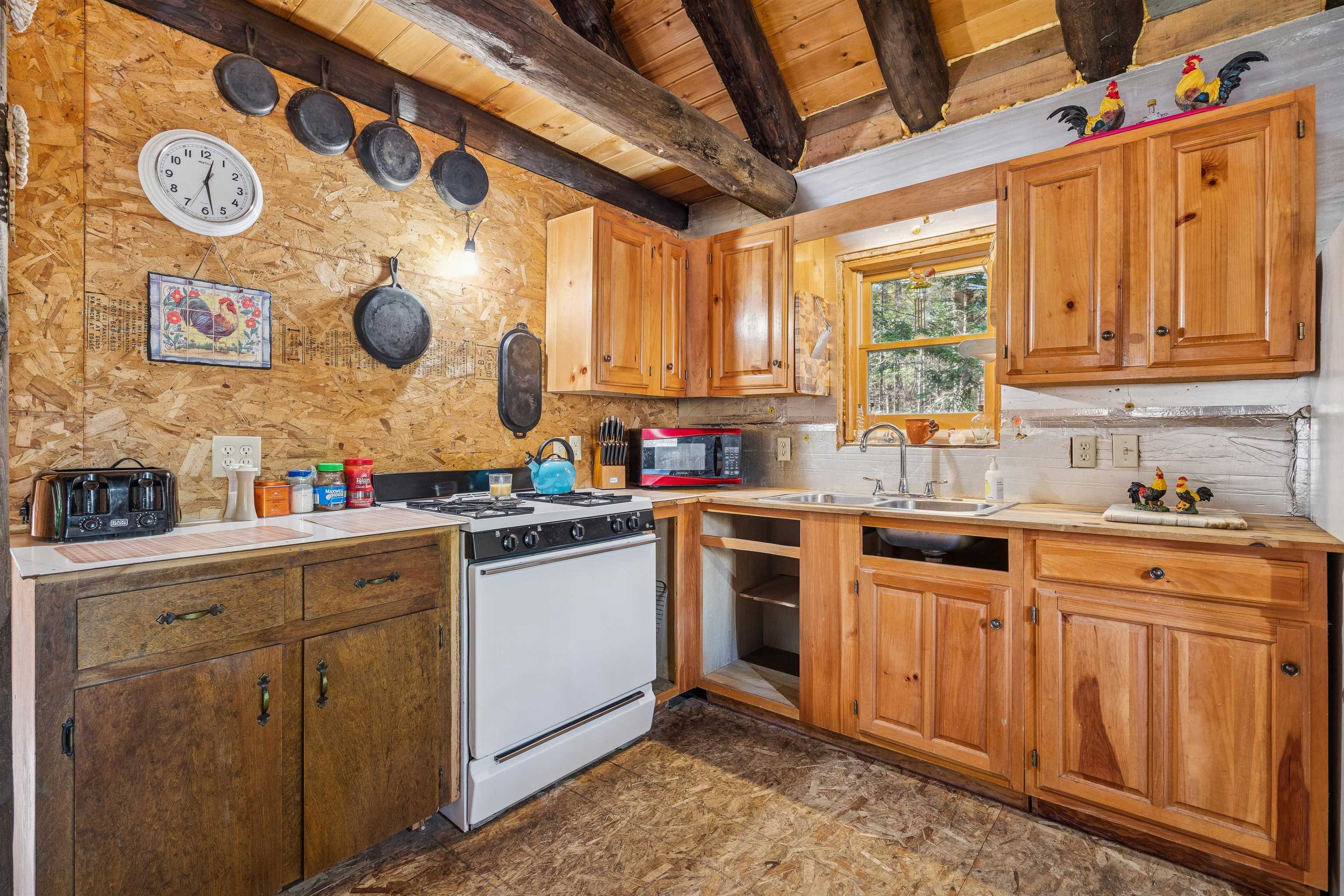 132 Brook Road Chelsea, VT 05038 - Photo 9 of 49