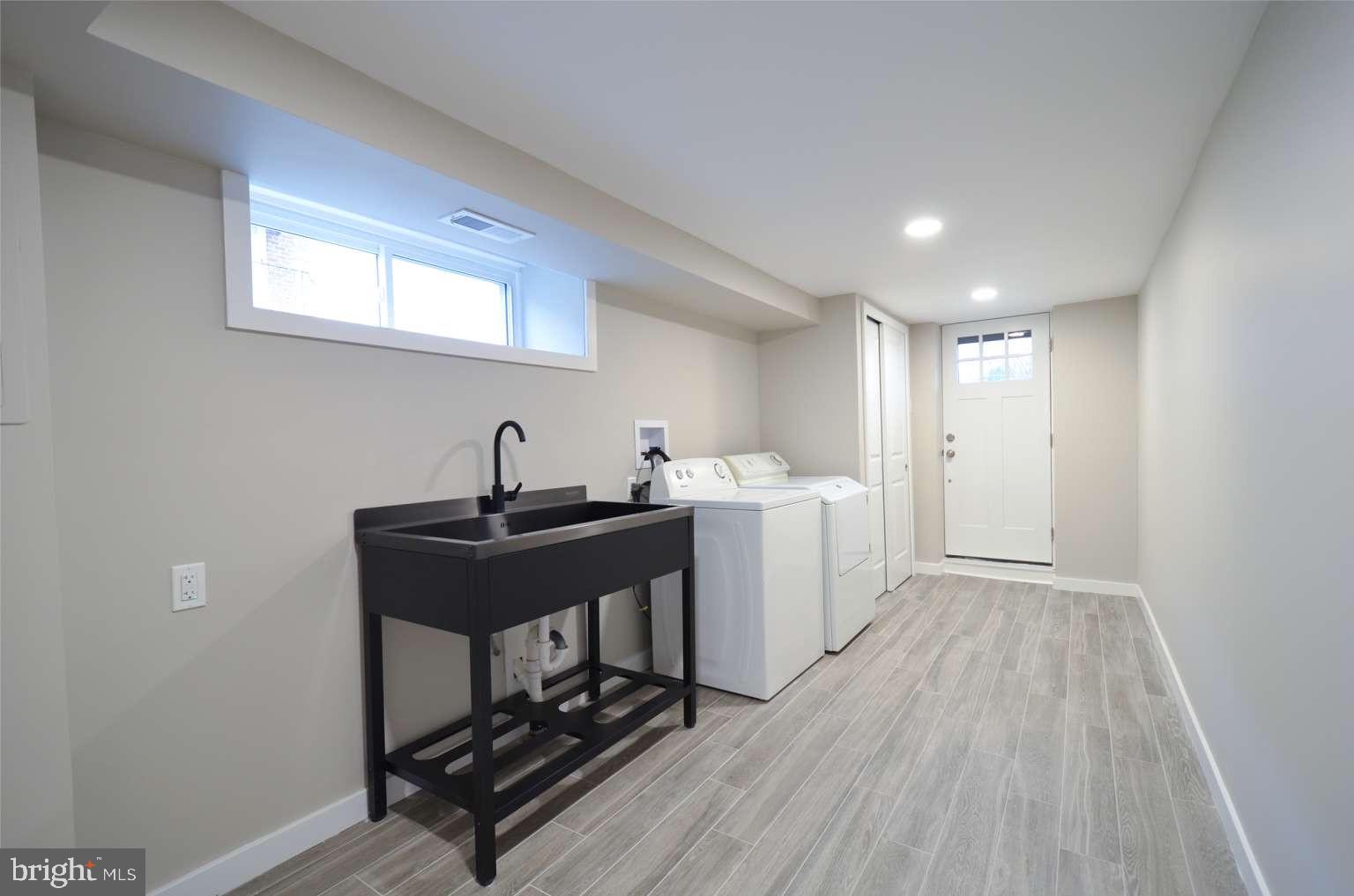 8213 Colfax Street Philadelphia, PA 19136 - Photo 24 of 25 a view of a room with lounge chair