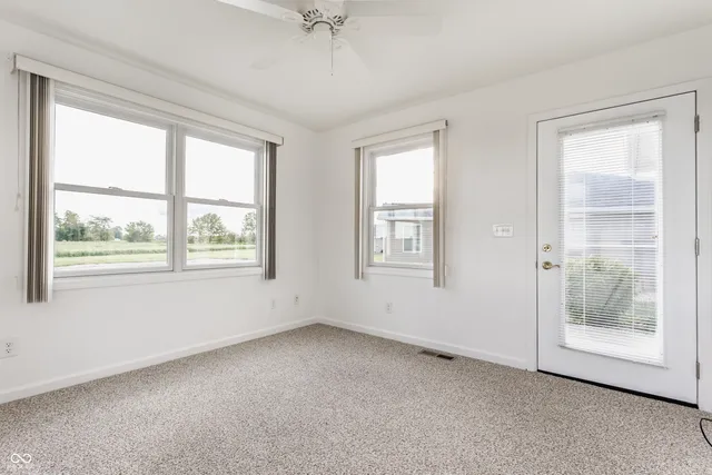 $189,900 | 162 Sunset Drive, Winchester, IN 47394