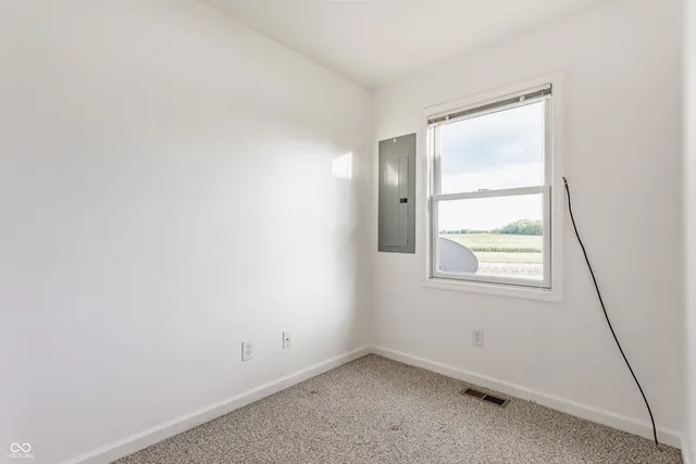 $189,900 | 162 Sunset Drive, Winchester, IN 47394