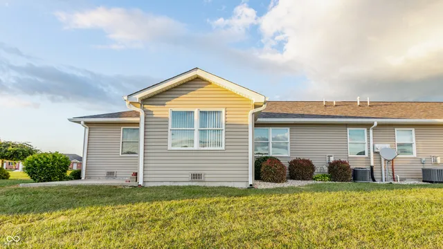 $189,900 | 162 Sunset Drive, Winchester, IN 47394